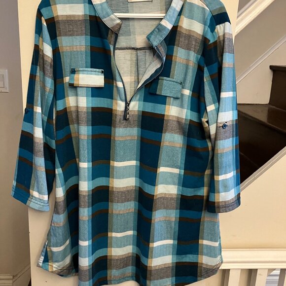 Long Sleeve Mock Grunge Shirt - Picture 4 of 7